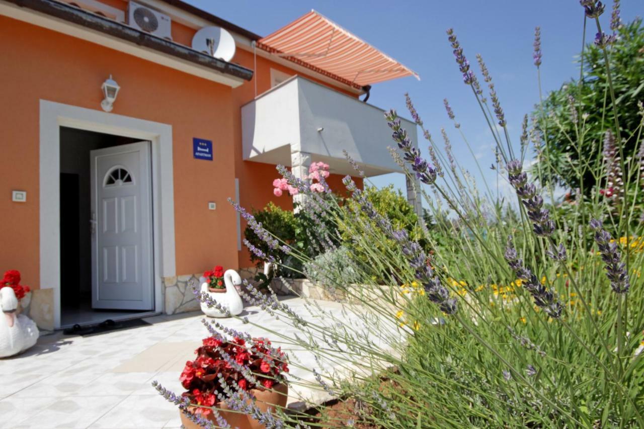 Apartmani Magdalena Pula Exterior photo